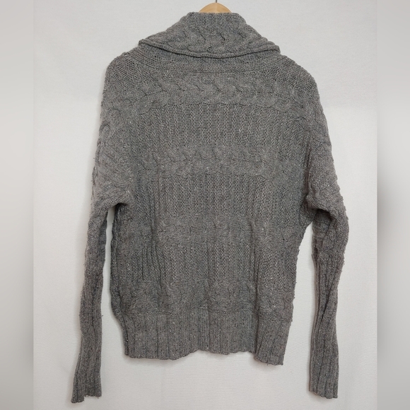 Athleta Chunky Cable Knit Wool‎ Cashmere Long Sleeve Cowl Neck Sweater Medium M - Picture 3 of 9